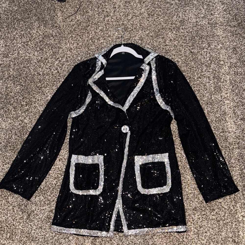 Elegant Black Sequin Blazer with Silver Accents